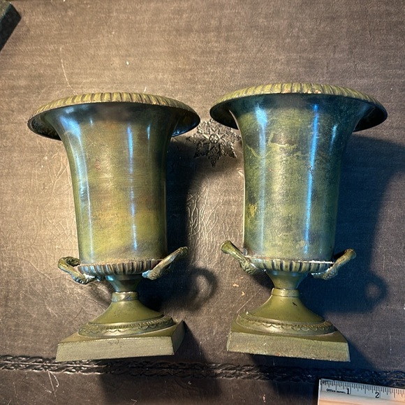 Pair of vintage brass vases - Picture 13 of 15